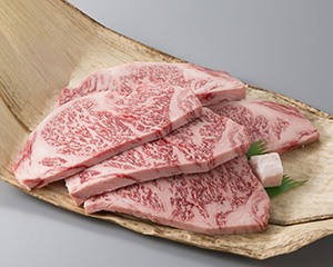 B4 「亀岡牛」サーロインステーキ